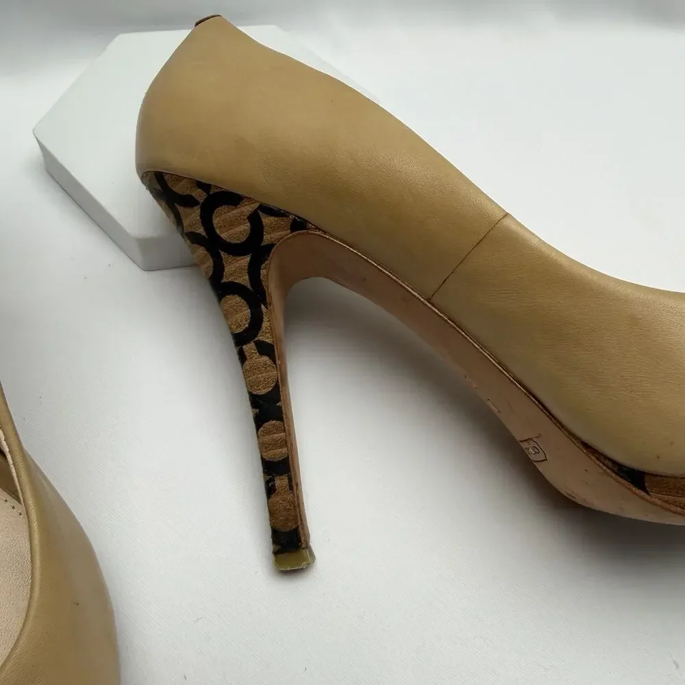 Coach Alexa Pumps Size 10B Nude Leather Heels Signature Logo Platform Stiletto